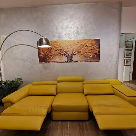 Roots Of Apartment Rome